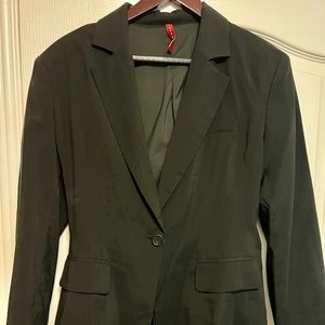 BRAND NEW MADE IN ITALY BLACK BLAZER